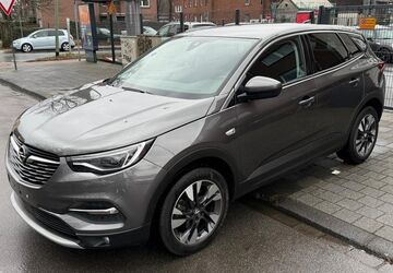 Opel Grandland (X) 121.000 km 9.999 &euro; Duisburg 47226