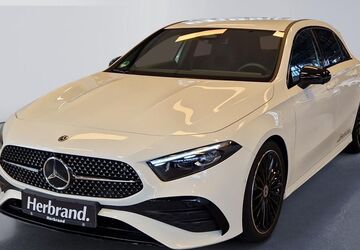 Mercedes-Benz A 200 4.590 km 33.990 &euro; Krefeld 47800