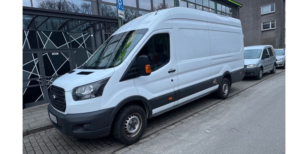 Ford Transit 124.000 km 11.900 &euro; Essen 45357