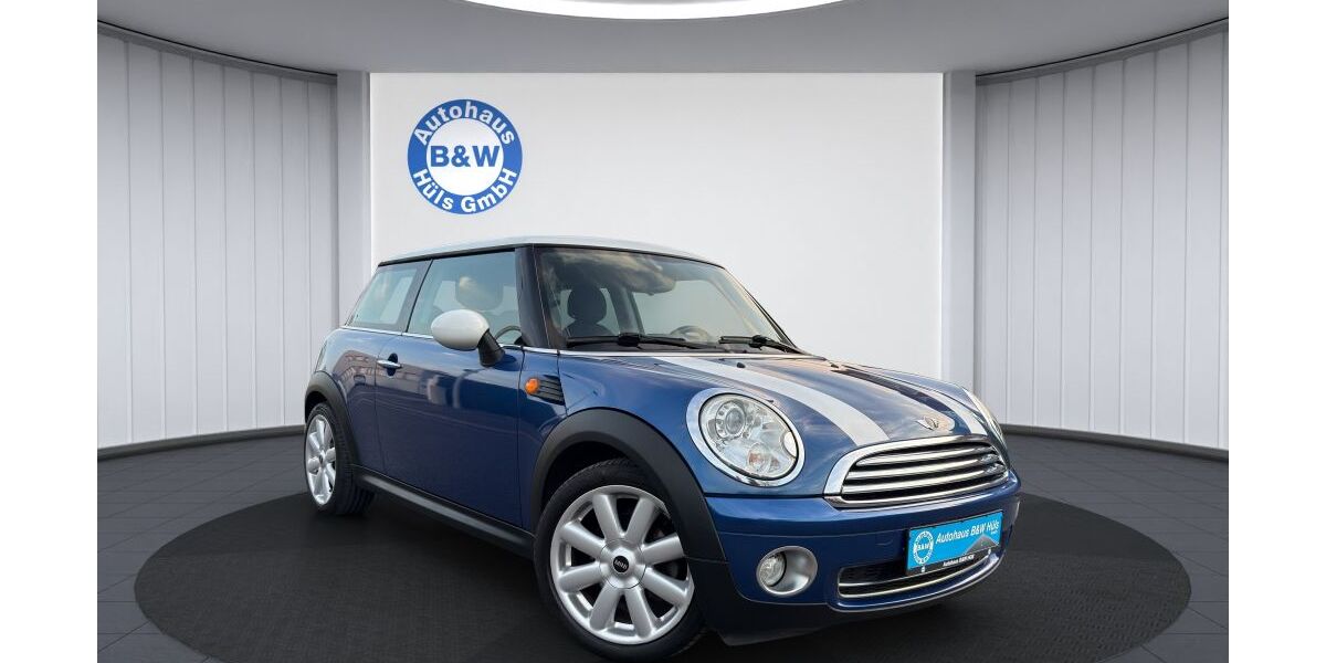 Mini Cooper Clubman 127.263 km 4.499 &euro; Krefeld 47805