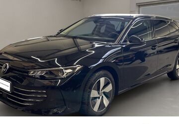 VW Passat Variant 5.000 km 45.888 &euro; Krefeld 47805