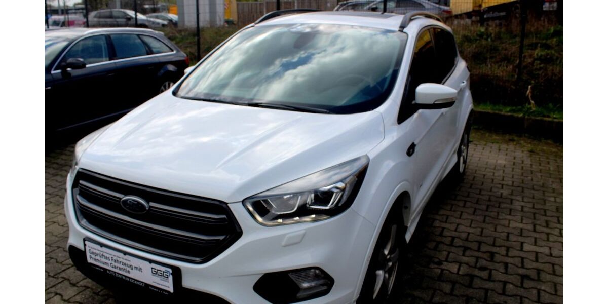 Ford Kuga 118.100 km 15.950 &euro; Mülheim a.d.Ruhr 45472
