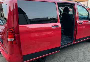 Mercedes-Benz Vito 204.000 km 17.700 &euro; Moers 47443