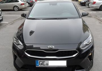 Kia ceed / Ceed 33.659 km 21.250 &euro; Gelsenkirchen 45883