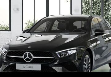 Mercedes-Benz A 200 9.900 km 32.490 &euro; Duisburg 47138