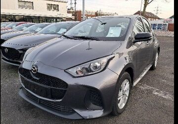 Mazda 2 2.548 km 24.690 &euro; Dinslaken 46539