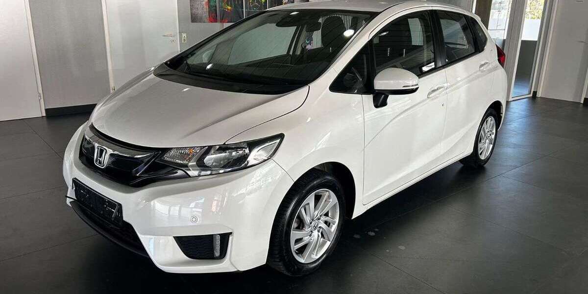 Honda Jazz 90.000 km 9.950 &euro; Kamp Lintfort 47475