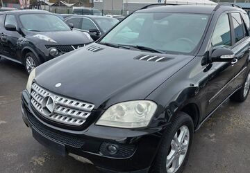 Mercedes-Benz ML 320 269.000 km 6.400 &euro; Moers 47441