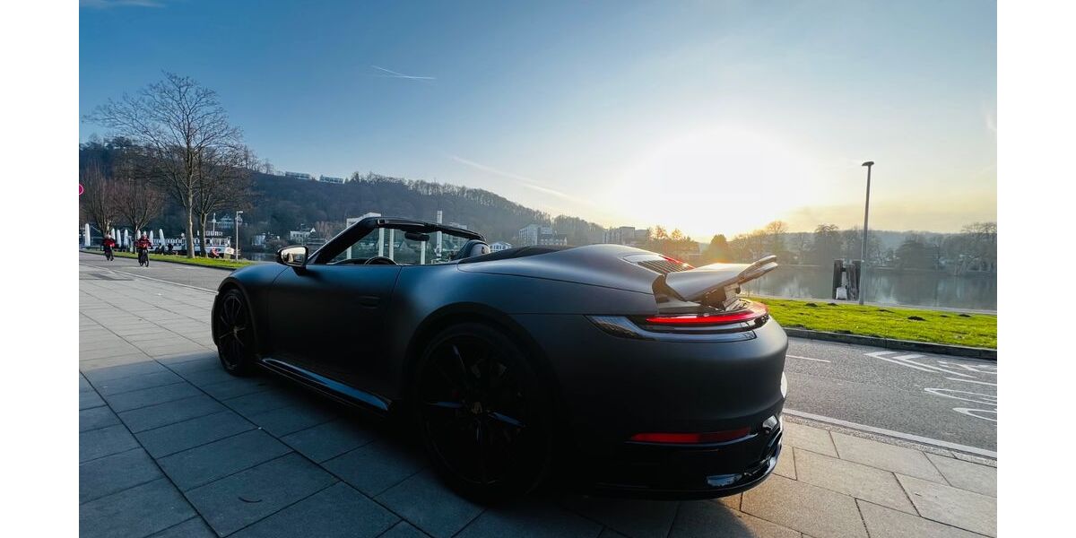 Porsche 992 15.000 km 148.750 &euro; Bottrop 46242