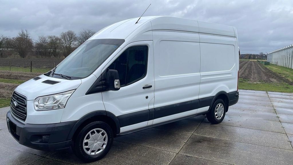 Ford Transit 166.352 km 15.900 &euro; Geldern 47608