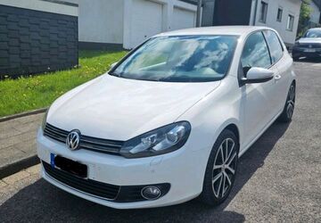 VW Golf 244.000 km 5.300 &euro; Gelsenkirchen 45888