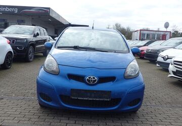 Toyota Aygo (X) 190.000 km 2.900 &euro; Rheinberg 47495
