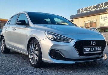Hyundai i30 89.705 km 13.950 &euro; Duisburg 47178