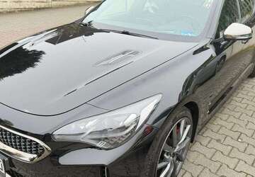 Kia Stinger 126.500 km 28.500 &euro; Duisburg 47249