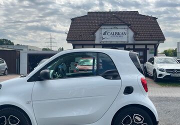 Smart ForTwo 67.447 km 7.950 &euro; Dinslaken 46539