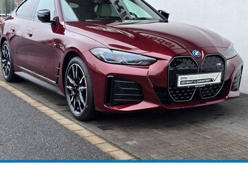 BMW i4 13.998 km 51.890 &euro; Dinslaken 46535