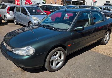 Ford Mondeo 57.000 km 3.499 &euro; Krefeld 47807