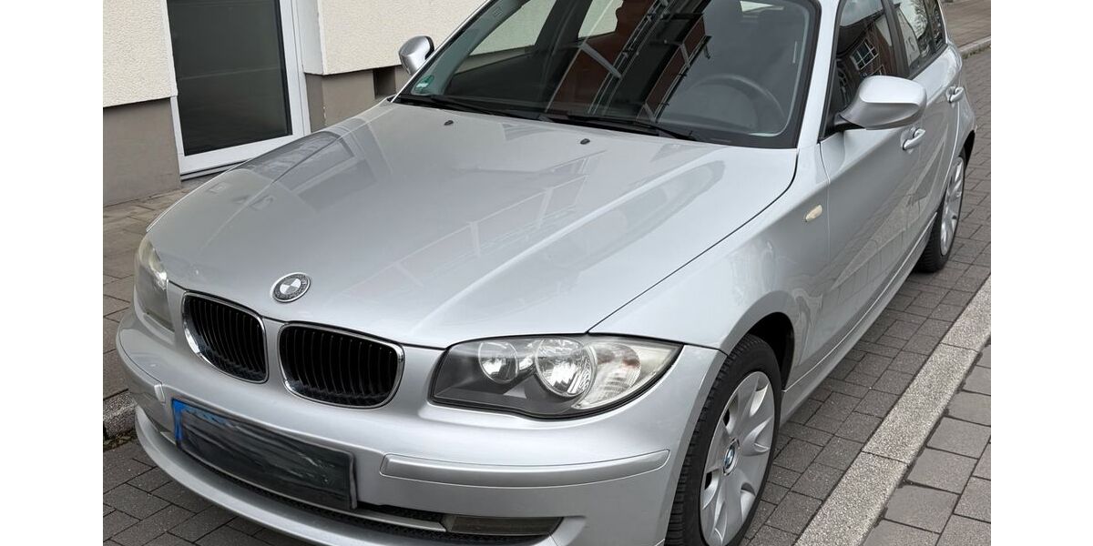 BMW 118 98.000 km 7.999 &euro; Wesel 46483