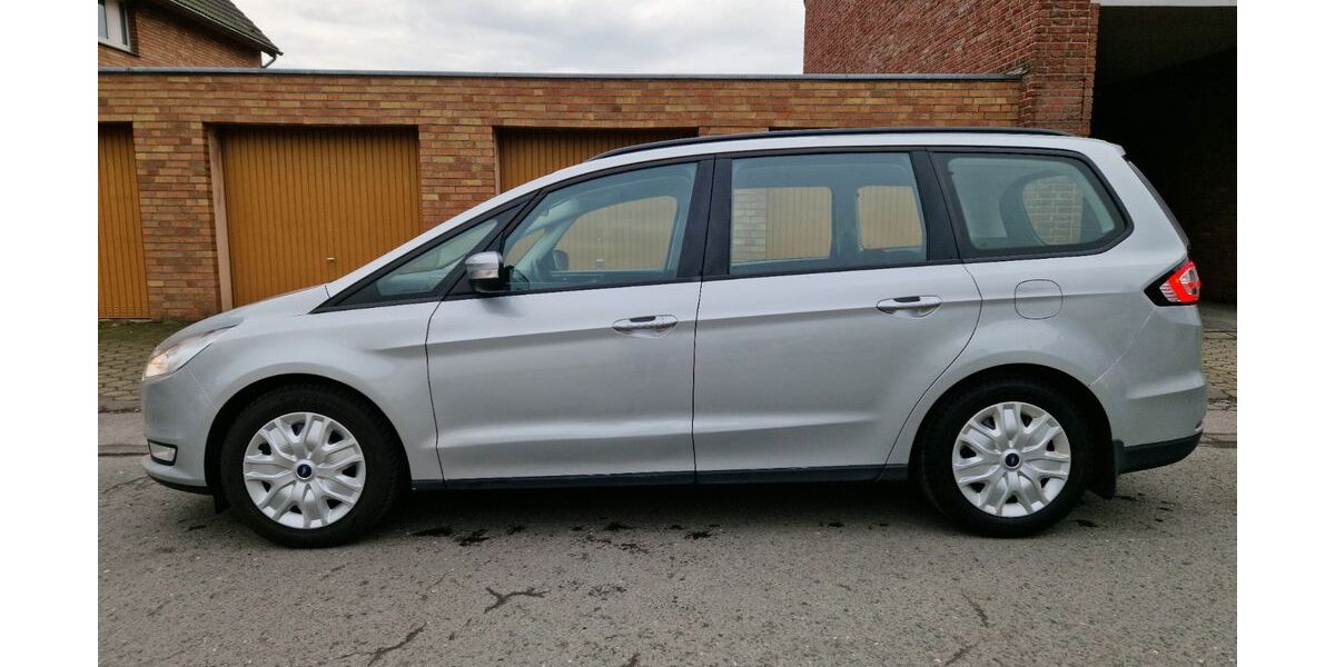 Ford Galaxy 138.000 km 10.499 &euro; Gelsenkirchen 45881
