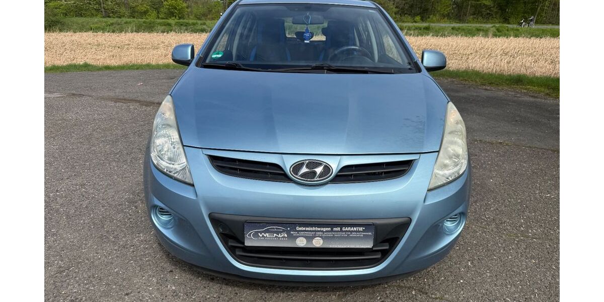 Hyundai i20 145.000 km 2.900 &euro; Neukirchen-Vluyn (bei Duisburg) 47506