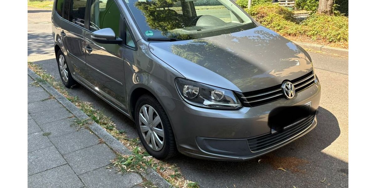 VW Touran 288.500 km 5.800 &euro; Essen 45359