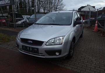 Ford Focus 122.000 km 2.590 &euro; Duisburg 47249
