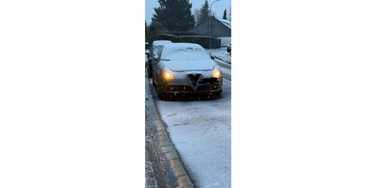 Alfa Romeo Giulietta 216.000 km 7.299 &euro; Duisburg 47198