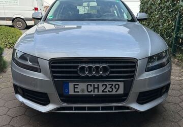Audi A4 111.186 km 8.100 &euro; Essen 45141