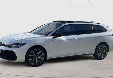 VW Passat 23.302 km 47.880 &euro; Wesel 46483