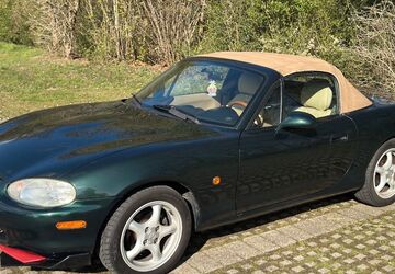 Mazda MX-5 181.000 km 6.199 &euro; Krefeld 47807