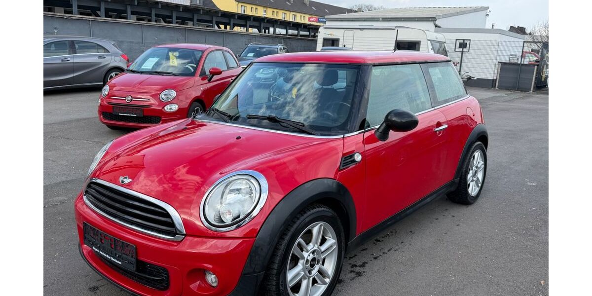 Mini ONE 121.000 km 4.850 &euro; Oberhausen 46047