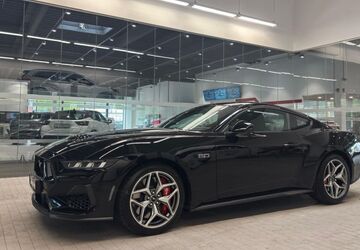 Ford Mustang 3.532 km 51.900 &euro; Oberhausen 46049