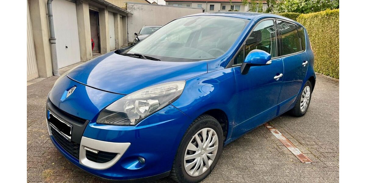 Renault Scenic 61.000 km 6.200 &euro; Bottrop 46240