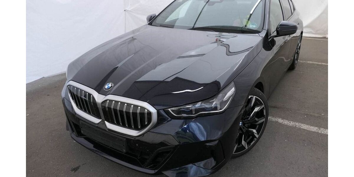 BMW 540 26.100 km 65.780 &euro; Mülheim an der Ruhr 45478