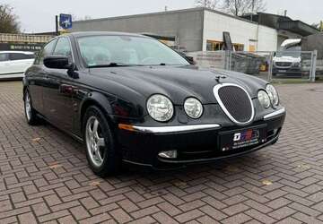 Jaguar S-Type 188.084 km 3.199 &euro; Dinslaken 46537