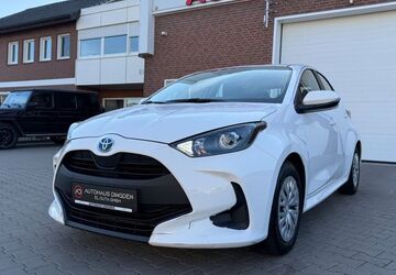 Toyota Yaris 82.000 km 15.950 &euro; Hamminkeln 46499