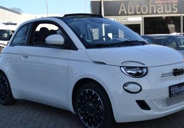 Fiat 500e 30.950 km 19.990 &euro; Raesfeld 46348