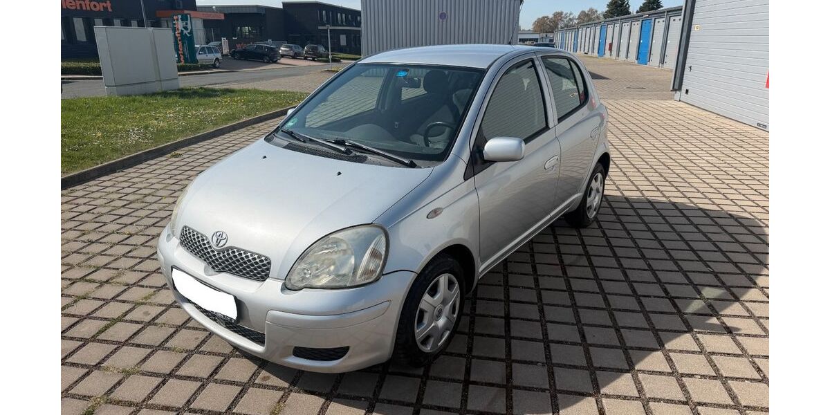 Toyota Yaris 250.000 km 2.850 &euro; Essen 45329