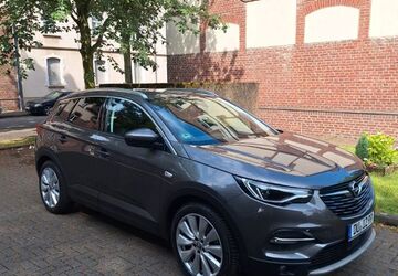 Opel Grandland (X) 125.000 km 14.700 &euro; Duisburg 47167