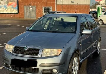 Skoda Fabia 107.000 km 2.000 &euro; Krefeld 47803