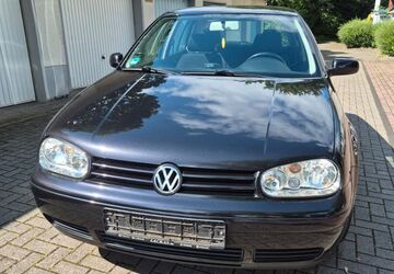 VW Golf 194.327 km 1.500 &euro; Dinslaken 46535