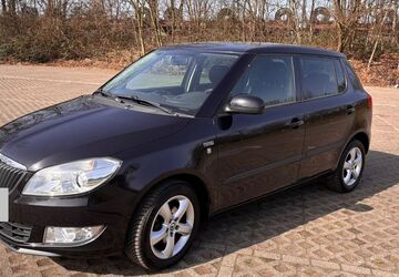 Skoda Fabia 154.500 km 4.400 &euro; Duisburg 47229