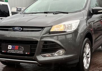 Ford Kuga 133.500 km 10.490 &euro; Dinslaken 46537