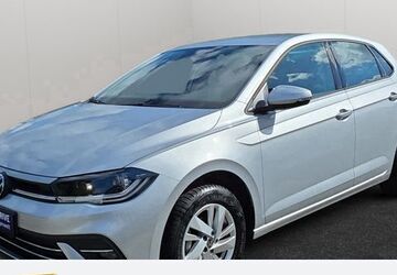 VW Polo 5.298 km 17.990 &euro; Dinslaken 46535