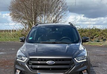 Ford Kuga 15.630 km 18.600 &euro; Hamminkeln 46499