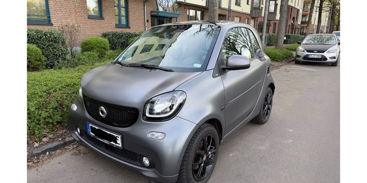 Smart ForTwo 26.500 km 9.600 &euro; Krefeld 47799