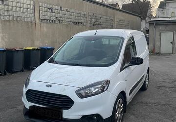 Ford Transit Courier 125.000 km 7.250 &euro; Marl 45770