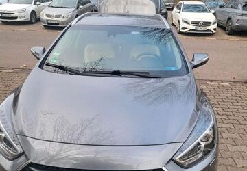 Hyundai i40 150.000 km 8.500 &euro; Duisburg 47051