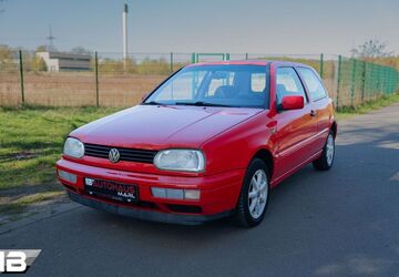 VW Golf 89.900 km 4.900 &euro; Marl 45772