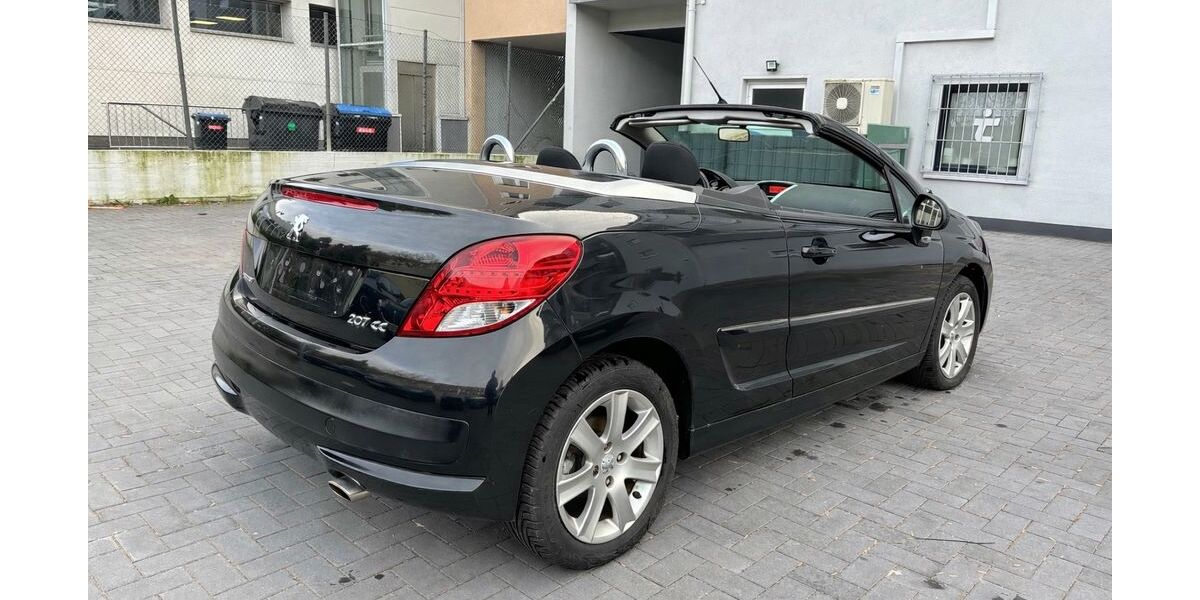 Peugeot 207 133.000 km 3.980 &euro; Gelsenkirchen 45886